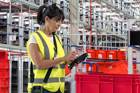 643ca0d0 9197 4811 8e1b 2b196c43a121 track digitization